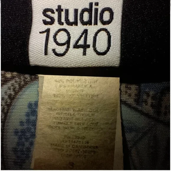 Studio 1940 Blue Paisley Blouse Size Small - Picture 5 of 5